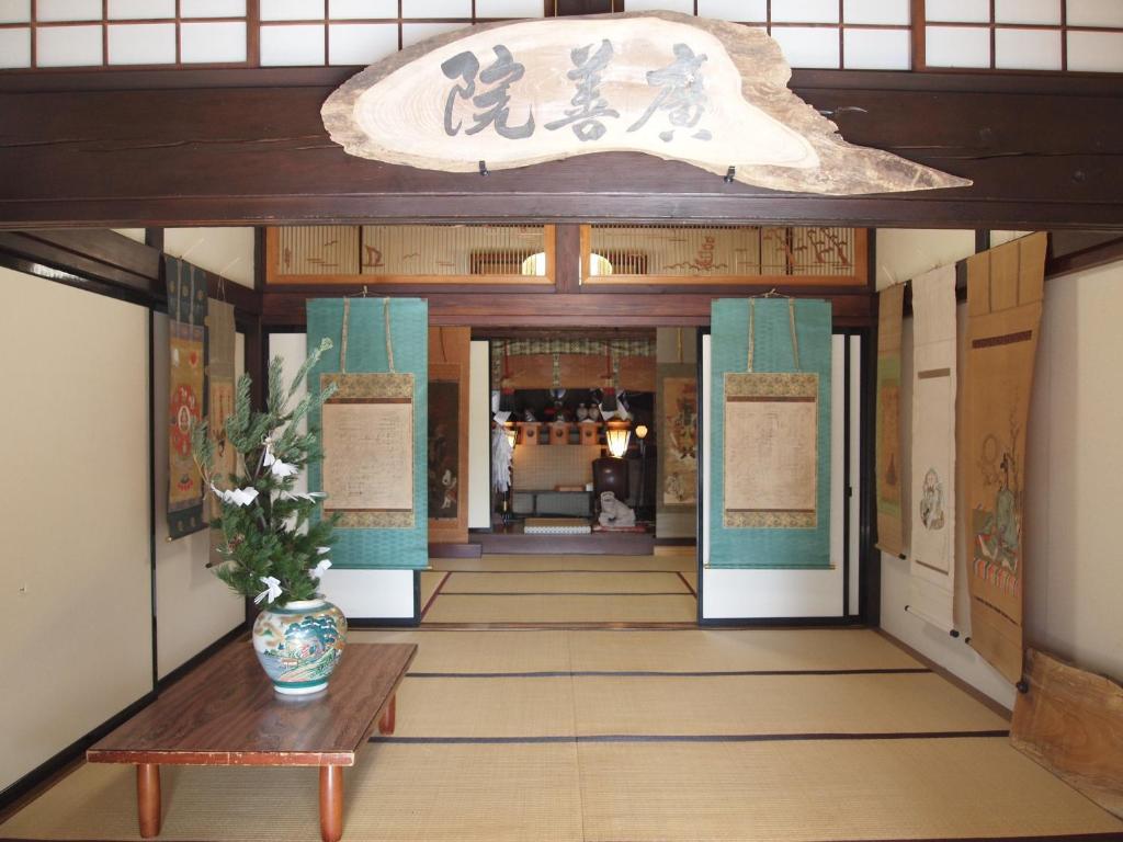 Oshi Ryokan Nagano Buitenkant foto